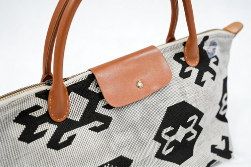 Minimalist Style Eight-hook Single Shoulder Bag