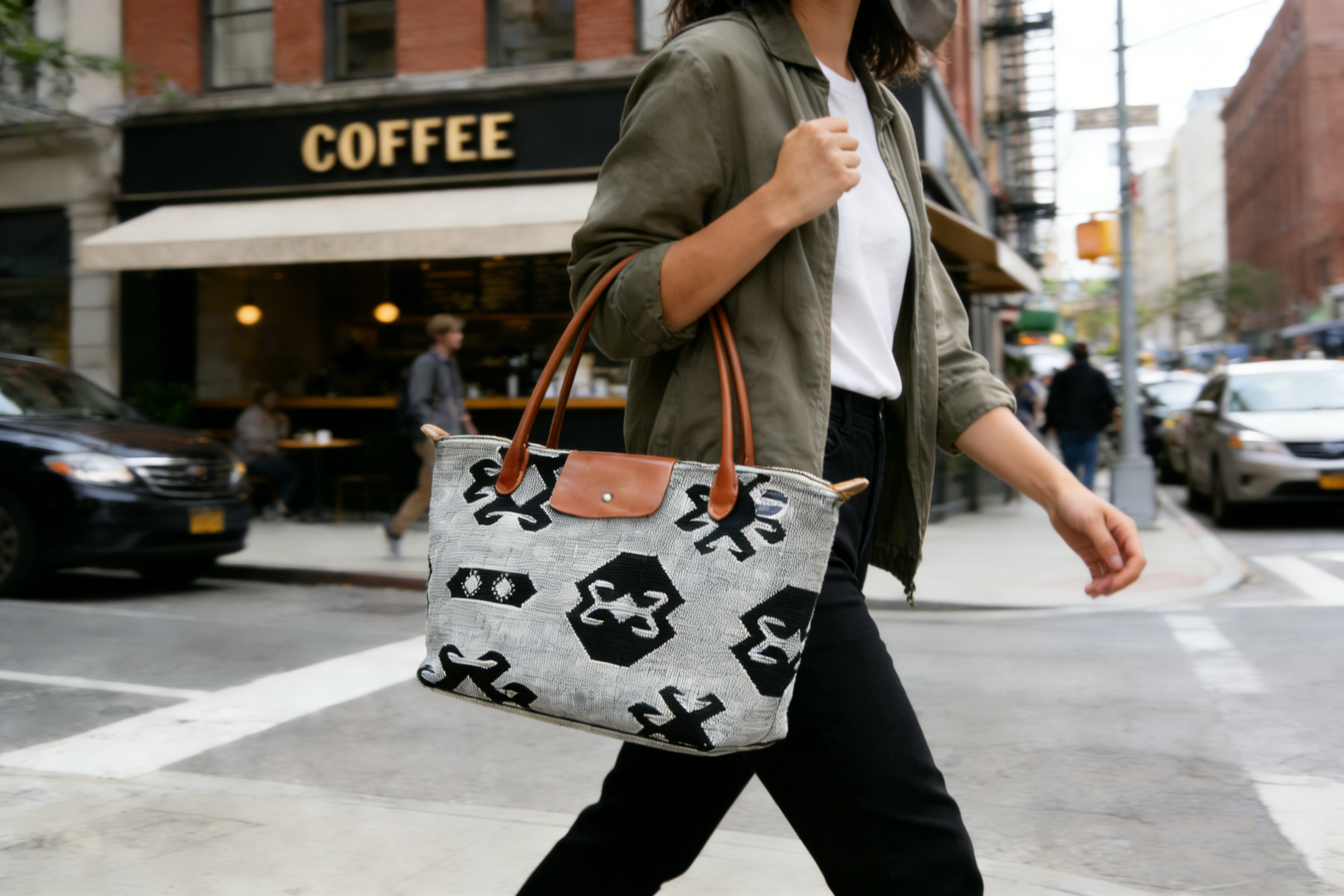 Minimalist Style Eight-hook Single Shoulder Bag